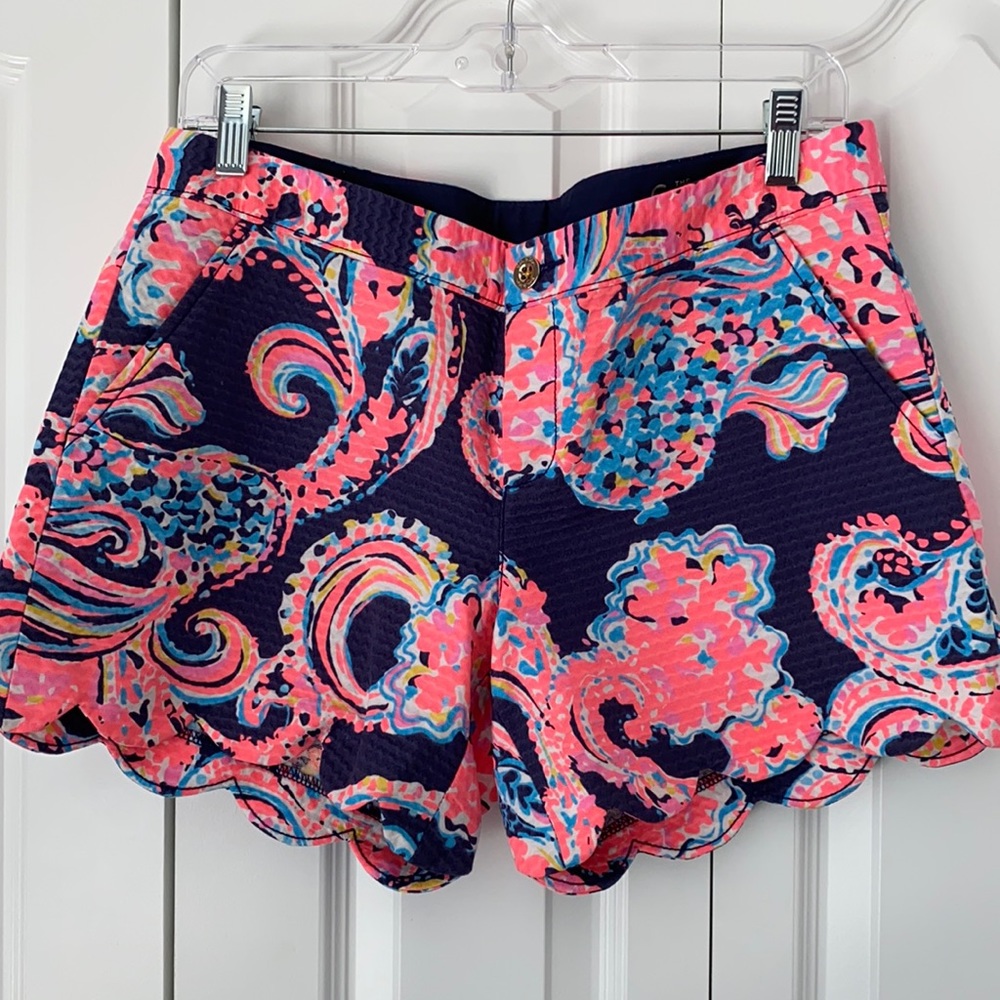 Lilly Pulitzer butter cup shorts